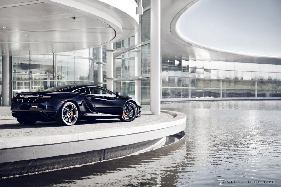  McLaren MP4-12C High Sport 2012 года  (фото 3 из 30)